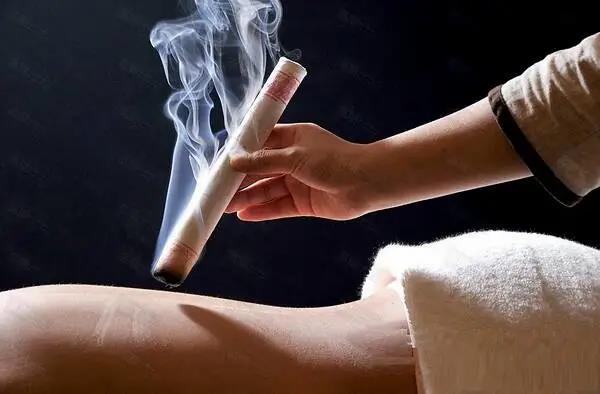 沒病灸一灸強(qiáng)身健體，生病灸一灸調(diào)病驅(qū)疾！